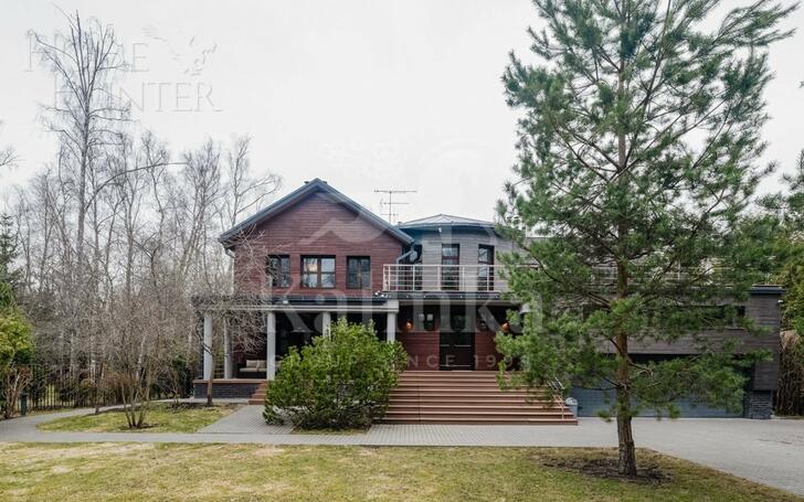 2-этажный коттедж 650 м² с отделкой