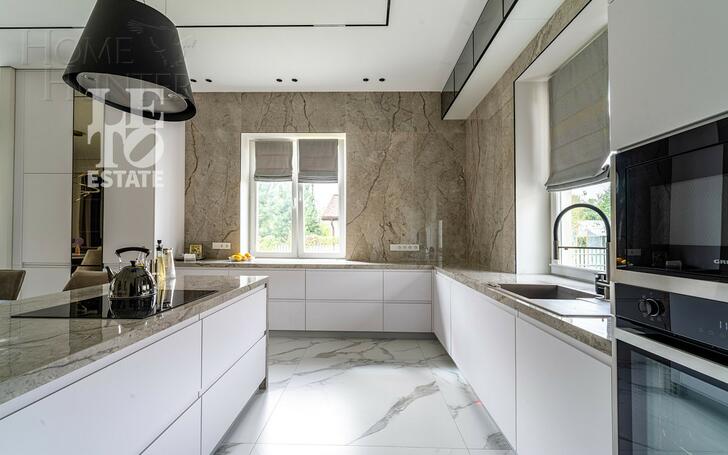 2-этажный коттедж 491 м² с отделкой