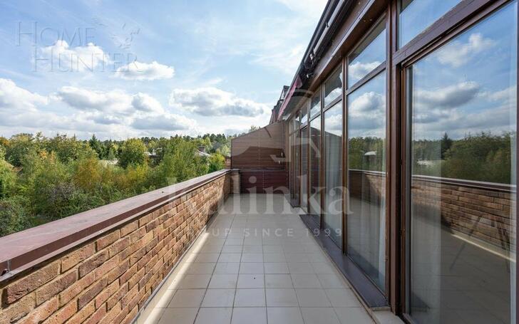 3-этажный таунхаус 320 м² с отделкой