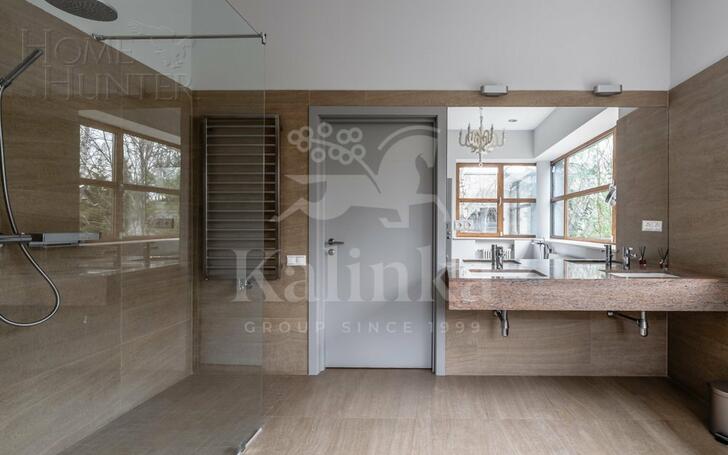 2-этажный коттедж 650 м² с отделкой