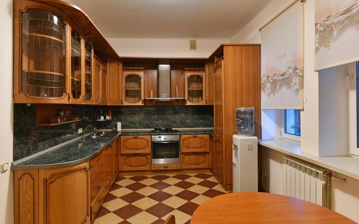 2-этажный коттедж 450 м² с отделкой