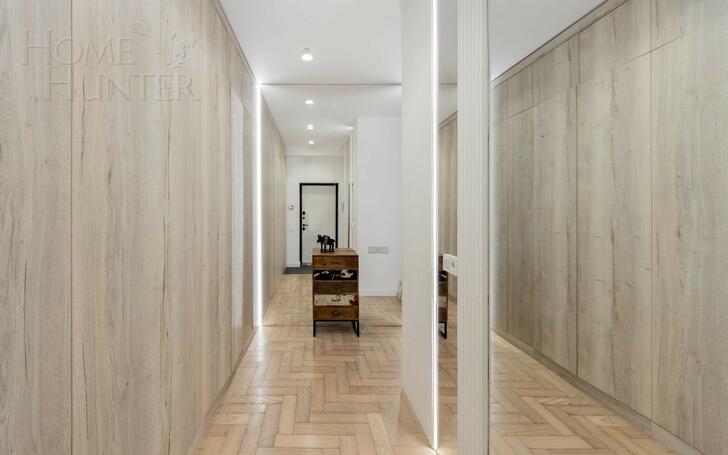 4-КОМН. КВАРТИРА С ОТДЕЛКОЙ 130 М² НА 3 ЭТАЖЕ