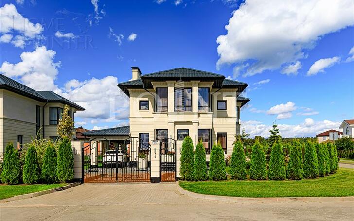 2-этажный коттедж 270 м² с отделкой