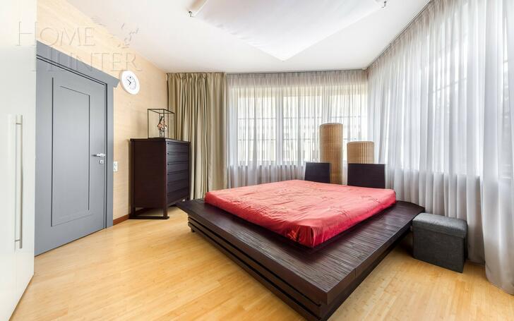 3-КОМН. КВАРТИРА С ОТДЕЛКОЙ 130 М² НА 2 ЭТАЖЕ