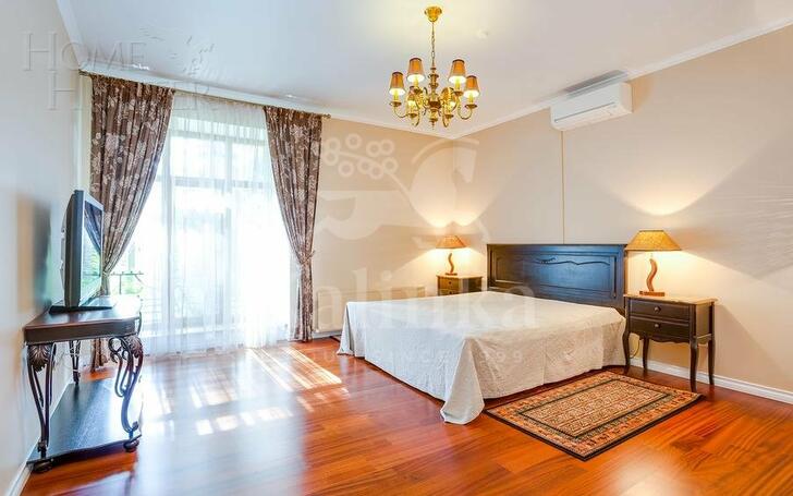 3-этажный коттедж 500 м² с отделкой