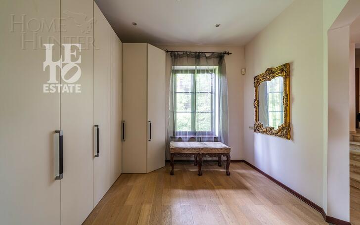 2-этажный коттедж 650 м² с отделкой