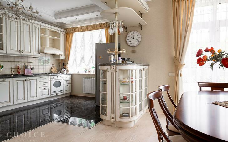 2-этажный коттедж 284.2 м² с отделкой