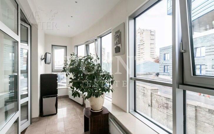 5-КОМН. КВАРТИРА С ОТДЕЛКОЙ 290 М² НА 2 ЭТАЖЕ