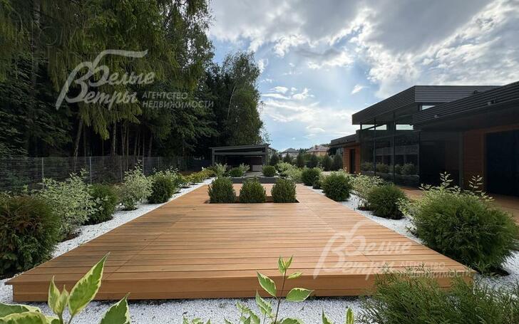 1-этажный коттедж 422 м² с отделкой