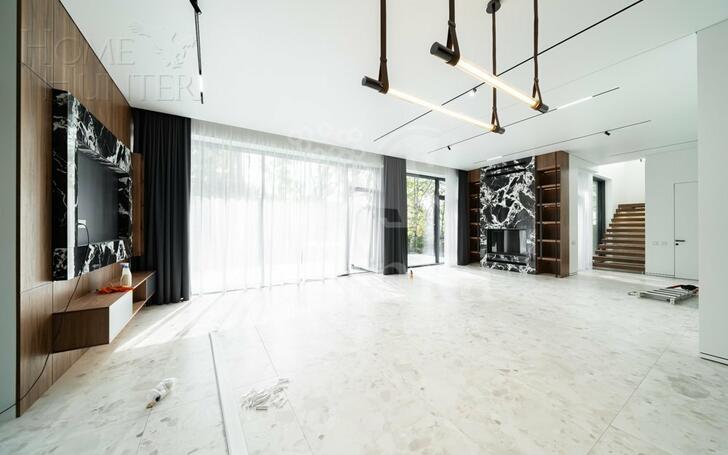 2-этажный коттедж 500 м² с отделкой