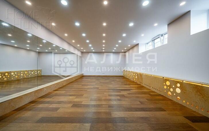 2-этажный коттедж 826 м² с отделкой