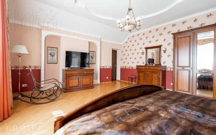 2-этажный коттедж 284.2 м² с отделкой