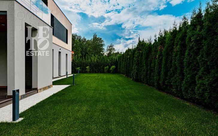 2-этажный коттедж 450 м² без отделки