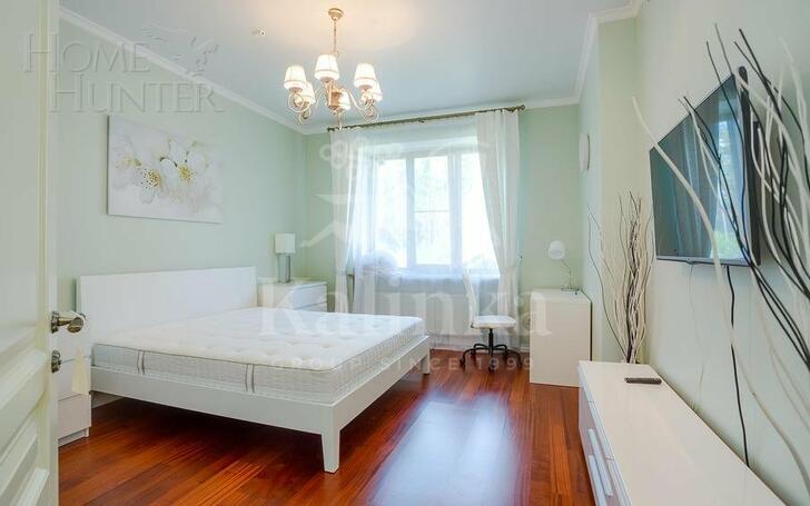 3-этажный коттедж 500 м² с отделкой