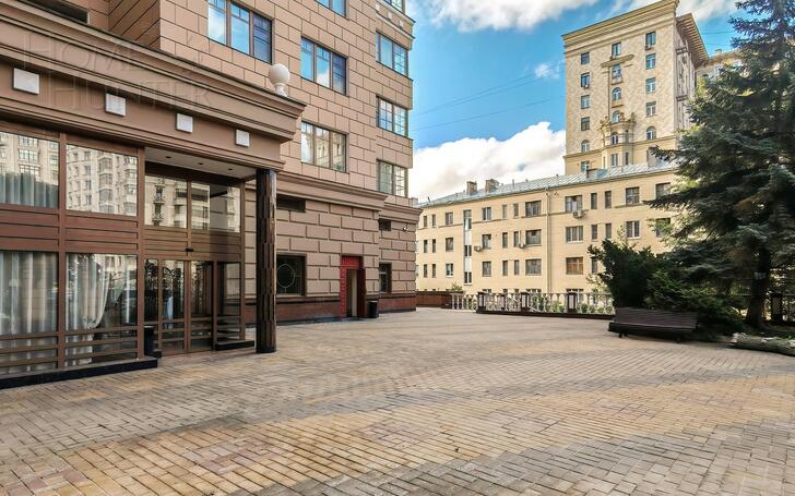 3-КОМН. КВАРТИРА С ОТДЕЛКОЙ 130 М² НА 2 ЭТАЖЕ