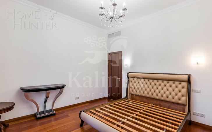 2-этажный коттедж 1 378 м² с отделкой