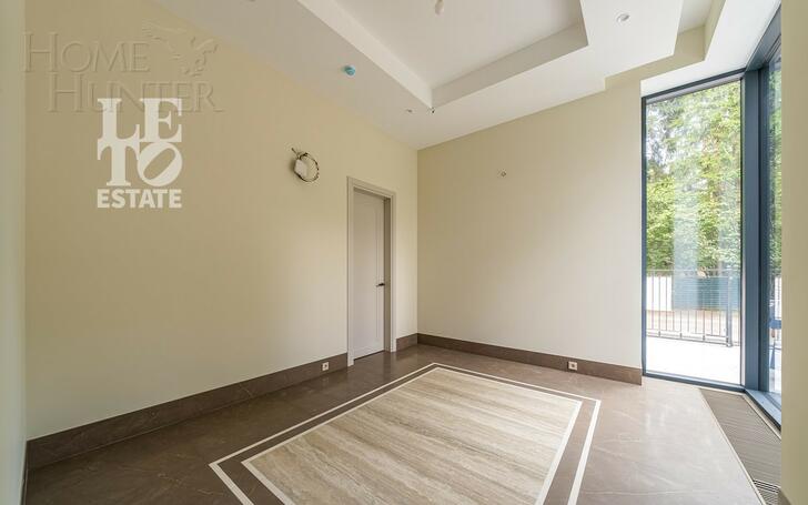 3-этажный коттедж 380 м² с отделкой