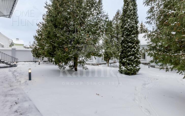 2-этажный коттедж 738 м² с отделкой