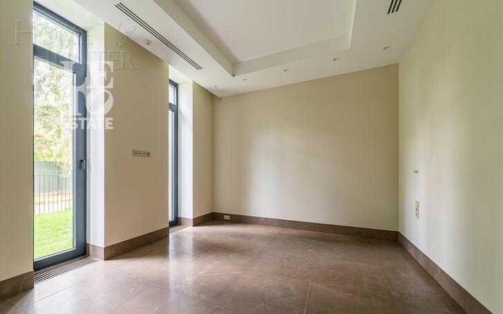 3-этажный коттедж 380 м² с отделкой