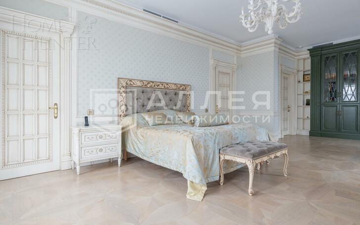 2-этажный коттедж 1 400 м² с отделкой