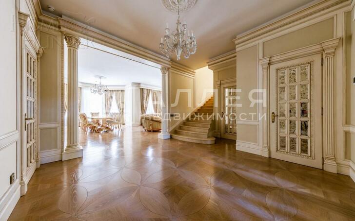 2-этажный коттедж 1 400 м² с отделкой