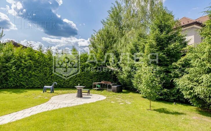 2-этажный коттедж 550 м² с отделкой