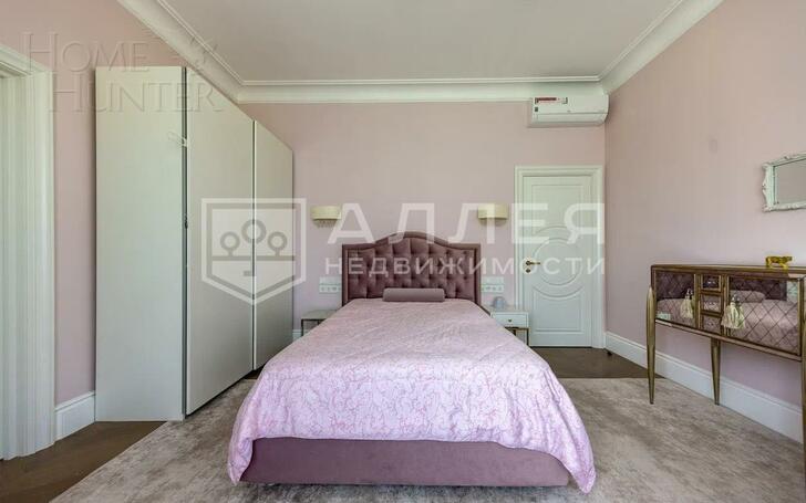 2-этажный коттедж 550 м² с отделкой