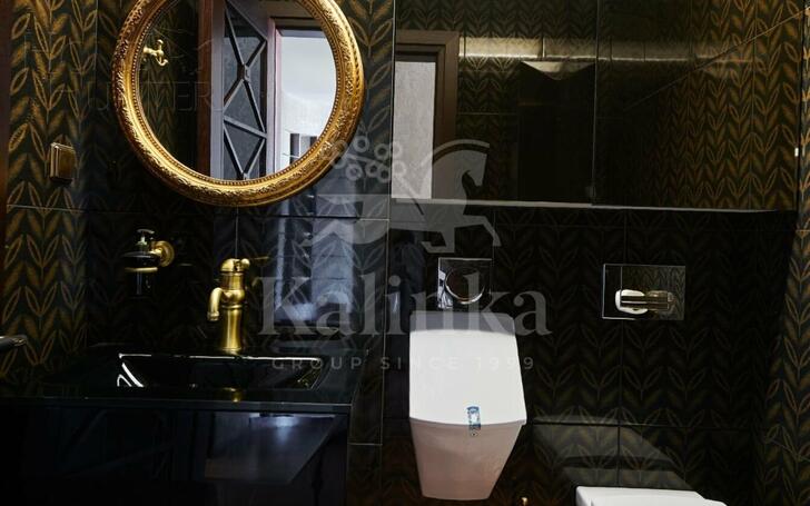 5-КОМН. КВАРТИРА С ОТДЕЛКОЙ 212 М² НА 27 ЭТАЖЕ