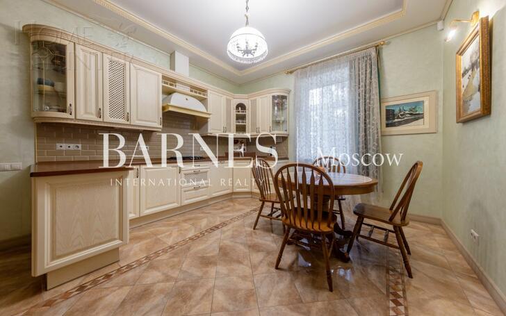 2-этажный коттедж 471 м² с отделкой