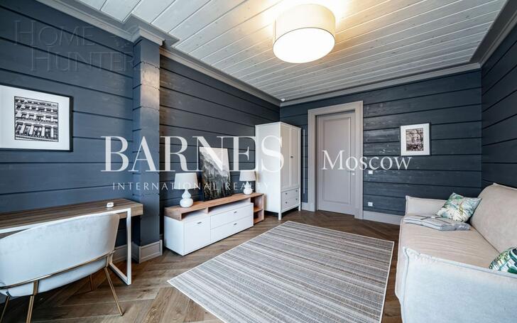2-этажный коттедж 250 м² с отделкой