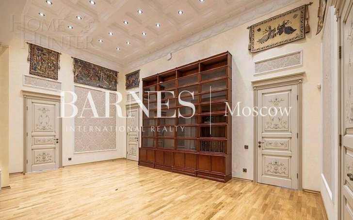 2-этажный коттедж 960 м² с отделкой