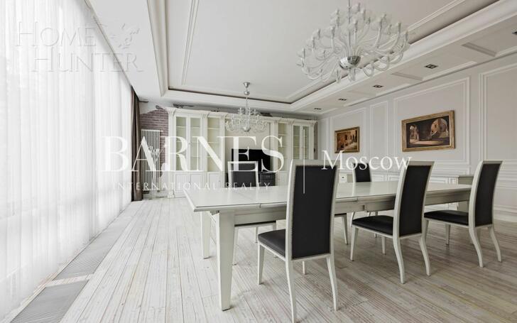3-этажный таунхаус 430 м² с отделкой