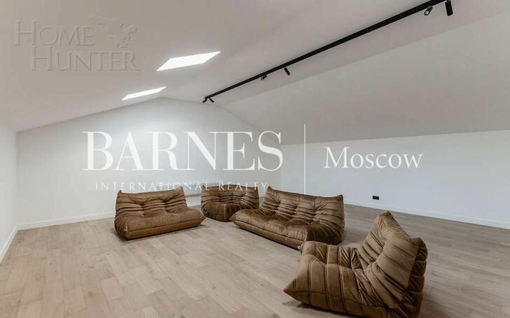 2-этажный коттедж 400 м² с отделкой