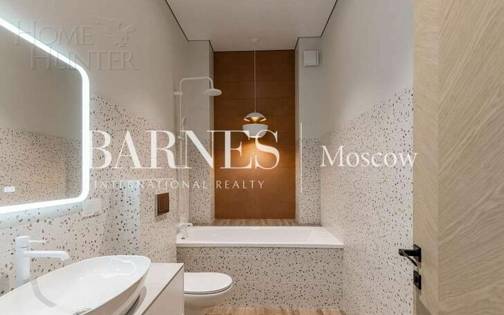 2-этажный коттедж 400 м² с отделкой