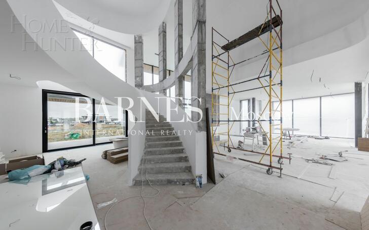 2-этажный коттедж 750 м² без отделки
