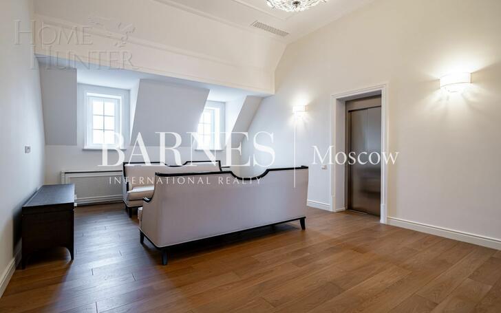 2-этажный коттедж 2 141 м² с отделкой