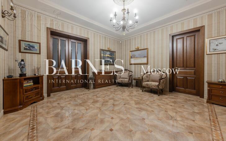 2-этажный коттедж 471 м² с отделкой