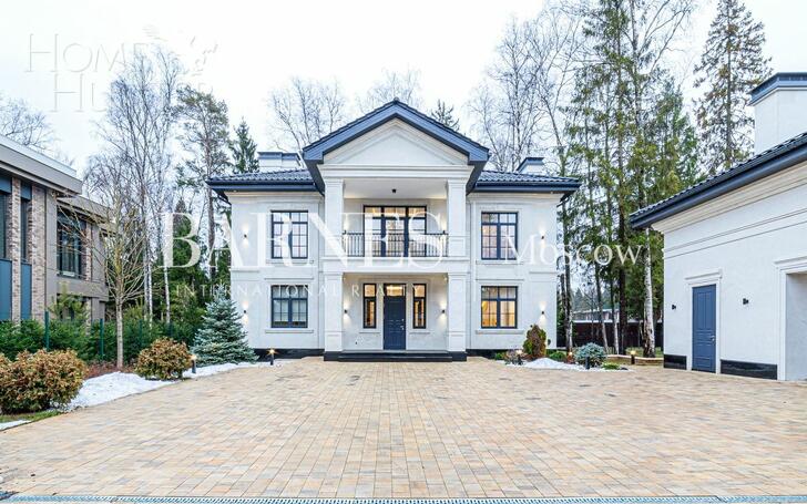 2-этажный коттедж 462 м² с отделкой