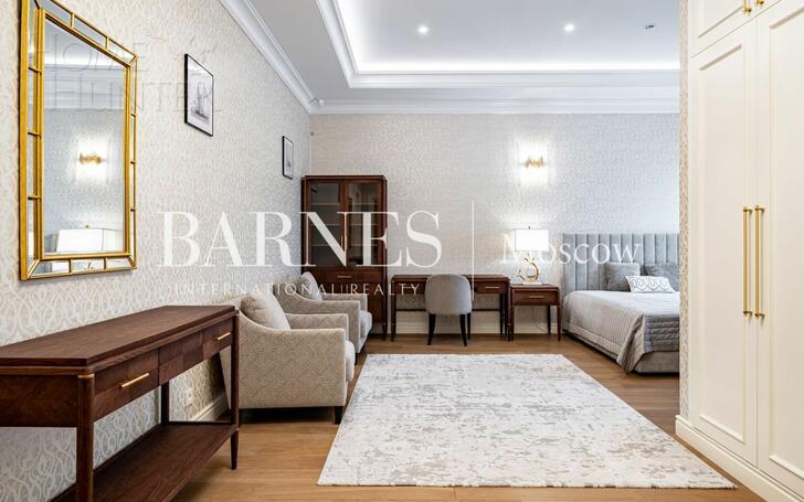 2-этажный коттедж 2 141 м² с отделкой