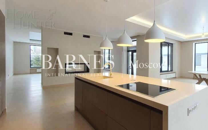 2-этажный коттедж 600 м² с отделкой