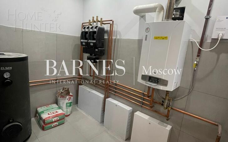 2-этажный таунхаус 220 м² с отделкой