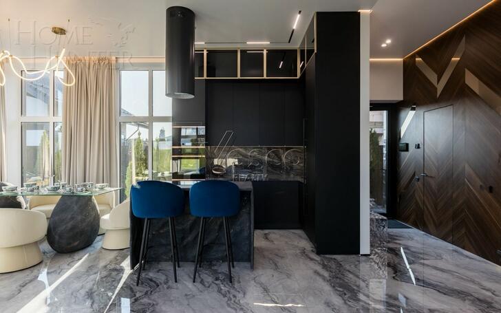 2-этажный коттедж 250 м² с отделкой