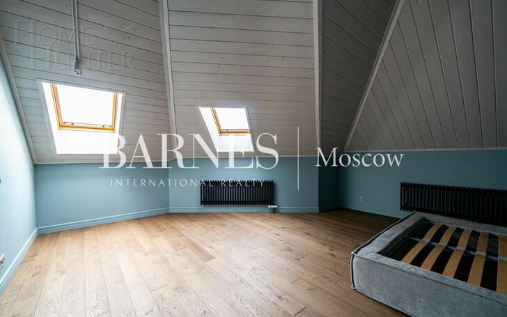 2-этажный коттедж 335 м² с отделкой