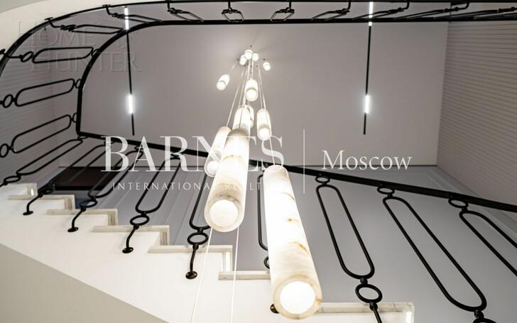 2-этажный коттедж 491 м² с отделкой