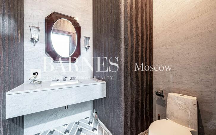 2-этажный коттедж 1 244 м² с отделкой