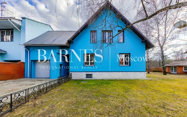 2-этажный коттедж 420 м² с отделкой