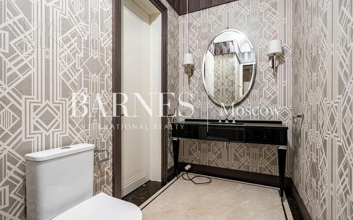 2-этажный коттедж 1 244 м² с отделкой