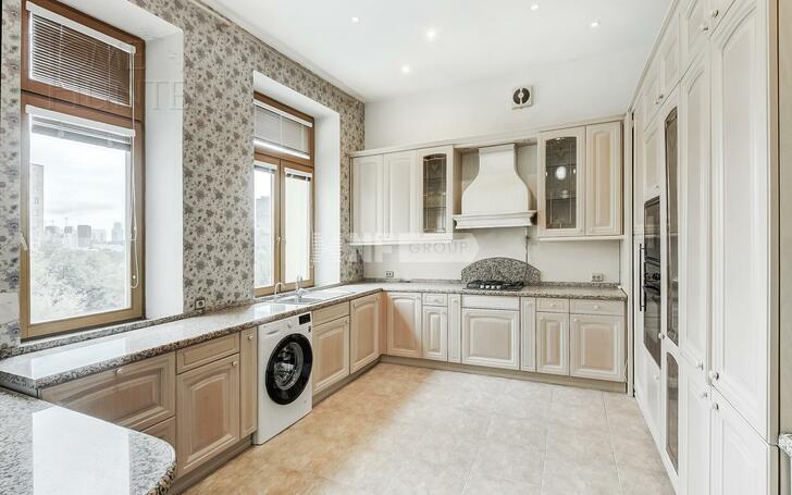 3-КОМН. КВАРТИРА С ОТДЕЛКОЙ 159.5 М² НА 5 ЭТАЖЕ