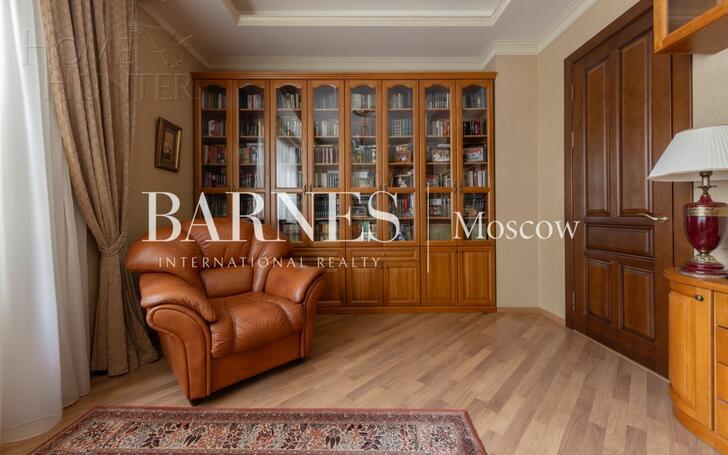 2-этажный коттедж 471 м² с отделкой
