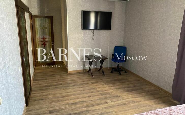2-этажный коттедж 650 м² с отделкой